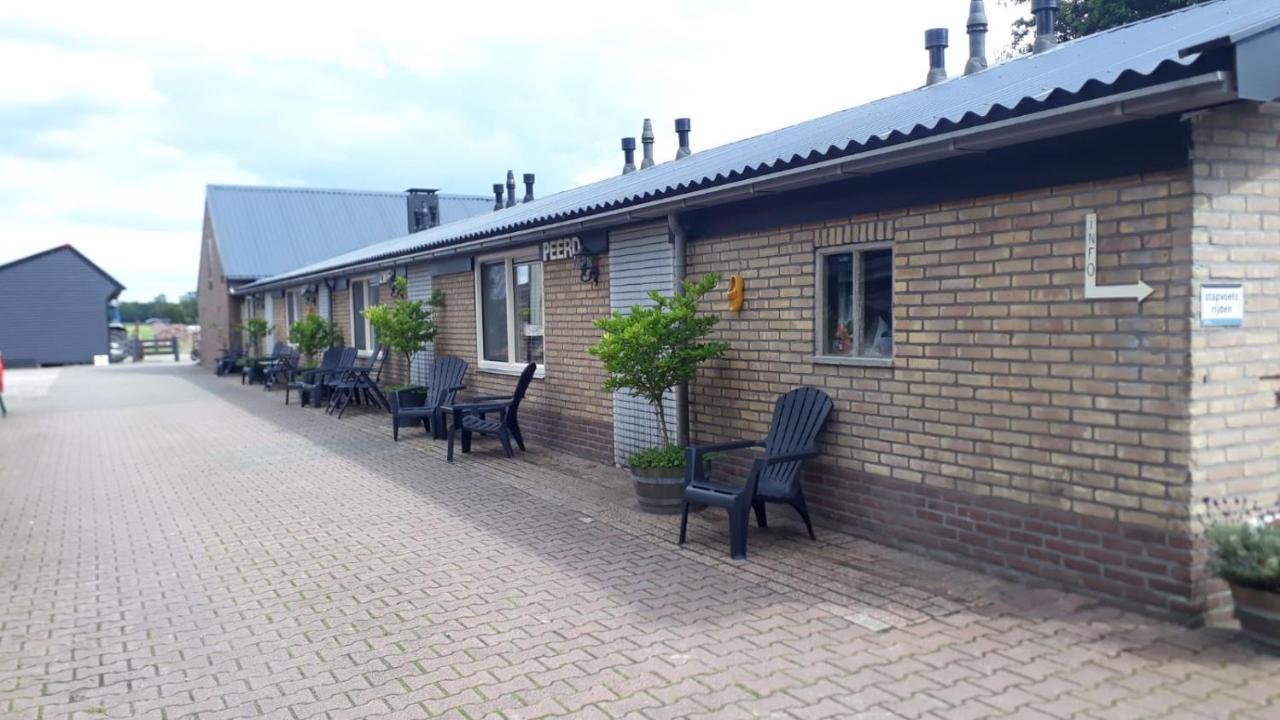 Stal Zwartschaap Apartment Stuifzand Exterior photo